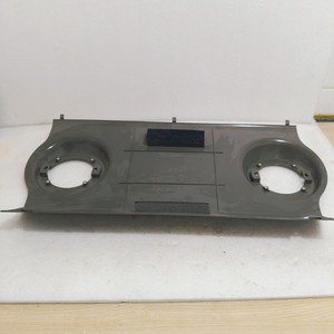 แผงคอนโซลกลางรถขุดฮุนได รุ่น 71M8-20831 ฝาครอบลำโพงพลาสติก - Product Image 1