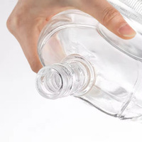 Bouteilles en verre personnalisées hautes et fines, vides, transparentes, pour spiritueux, pour la vodka artisanale, emballage commercial de spiritueux de qualité supérieure