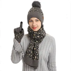 Wholesale Jacquard Leopard Beanies Hats 3pcs Knit Unisex Adult Acrylic Beanie Scarf Hat Glove Sets Warm Winter Hat For Ma