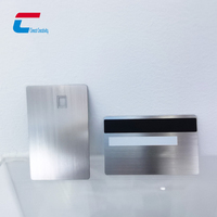 Tarjetas de Crédito Bancarias Metálicas Personalizables al por Mayor, Resistentes al Agua y a la Intemperie, con Chip NFC, Tecnología RFID, Tamaño Personalizable, 13.56MHz