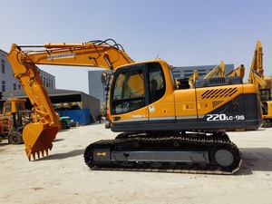 Excavadora Hyundai 220LC-9S Usada en Venta, 22 Toneladas, Hidráulica, Coreana, en Oferta - Product Image 1