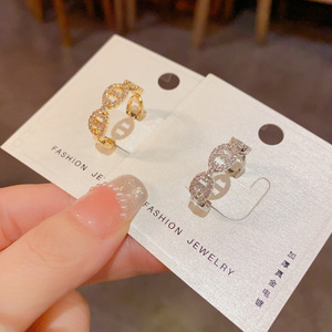 Anillo Abierto Geométrico de Diseño de Lujo con Circonita Hueca para <span class=keywords><strong>Mujer</strong></span>, Anillo de Dedo Personalizado Chapado <span class=keywords><strong>en</strong></span> <span class=keywords><strong>Oro</strong></span> Real, Venta al por Mayor - Product Image 1