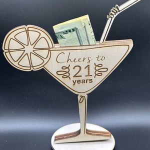Verre à Martini en Bois, Cadeau Unique, Porte-Carte de Virement/Anniversaire, Porte-Argent - Product Image 4