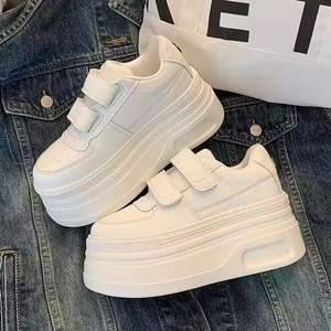 Nouvelles baskets décontractées à plateforme blanches pour femmes 2026, à scratchs, tendance, à semelle épaisse, rehaussantes, idéales pour les jupes, adaptées aux petites tailles - Product Image 2
