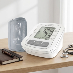 Tensiomètre numérique électrique de haute qualité pour le bras, certifié CE, avec mémoire 2x60, pour usage professionnel (OEM) - Product Image 6