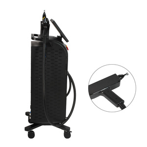 Sistema de Depilación Láser de Diodo 808nm Q-Switched NdYAG para Tatuajes y Vello, Estación de Trabajo 2.1, 2500W, Doble Manípulo, Enfriamiento por Aire/Agua TEC - Product Image 2