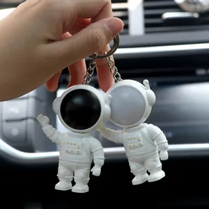 spaceman keyring light up galaxy keychain simulation charm astronaut keychain with led car bag key ring pendant gift