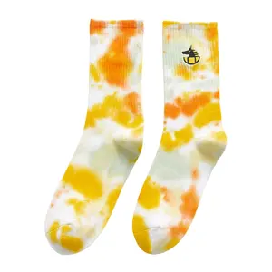 היפ הופ סקייטבורד פופולרי צבעוני עניבה צבוע ספורט גרביים רך כותנה רקום זוג גרביים