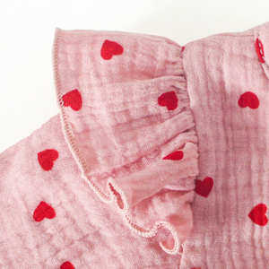 Precio bajo primavera Día de San Valentín algodón doble capa hilo estampado manga larga volante toddle bebé niñas mameluco vestido - Product Image 3