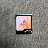 Desbloqueo Original para Z Flip 6 Versión Estadounidense Usado A+ 99% Nuevo Envío con Caja de Accesorios 128GB/256GB 12GB RAM 5G