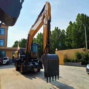 Excavadora de ruedas de 21 toneladas con alta potencia de excavación para paisajismo y dragado - Product Image 1