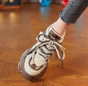 Nuove <span class=keywords><strong>Sneakers</strong></span> Comode <span class=keywords><strong>con</strong></span> <span class=keywords><strong>Suola</strong></span> Spessa e <span class=keywords><strong>Alta</strong></span>, Scarpe Sportive da <span class=keywords><strong>Donna</strong></span> di Design <span class=keywords><strong>con</strong></span> Fondo Rinforzato - Product Image 5