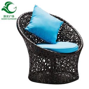 बालकनी अवकाश <span class=keywords><strong>Patio</strong></span> फर्नीचर उद्यान टेबल एल्यूमीनियम धातु रतन भोजन गोल मेज और कुर्सी सेट - Product Image 6