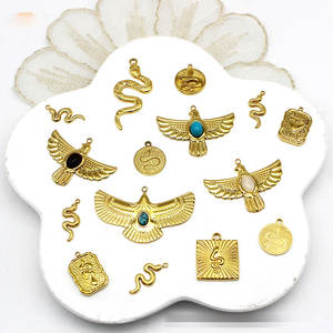 Pulsera de Acero Inoxidable 316L con Baño de Oro PVD de 14k/18k y Dije de Águila, Personalizable para Pulseras y Collares - Product Image 3