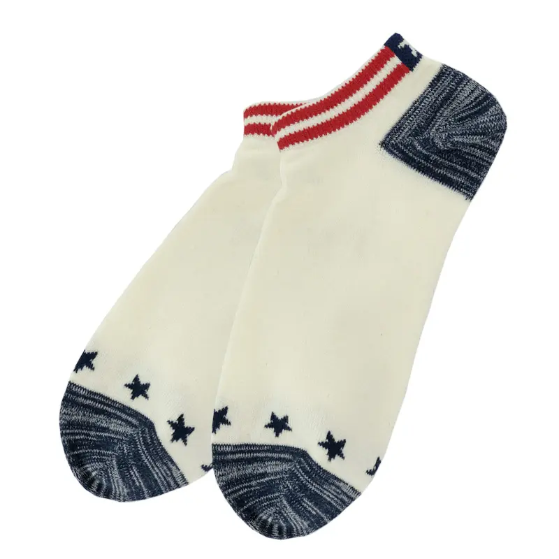 Bahar basit No Show çorap küçük yıldız özel Logo günlük giyim pamuk rahat erkekler düşük kesim çorap kabul
