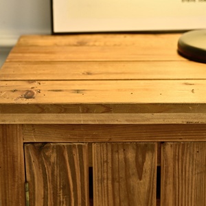 ตู้เก็บรองเท้าไม้เนื้อแข็งสไตล์เรียบง่าย พร้อมดีไซน์ตกแต่งสำหรับห้องนั่งเล่น ทางเข้าบ้าน โรงแรม และอพาร์ตเมนต์ - เฟอร์นิเจอร์ที่ทนทาน - Product Image 6