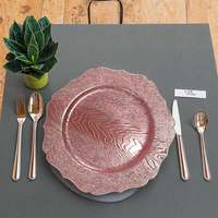 Assiettes de Présentation Jetables en PP Stratifié Effet Bois de Luxe, Écologiques et Durables, 50 Pièces, 33 cm, Polies, pour Hôtels et Mariages (Vente en Gros)