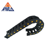 Schwarzes Kabel-Tank-Kette-Maschine Drahtträgerwerkzeuge Kunststoff-Schleppkette für CNC-Bearbeitungszentrum