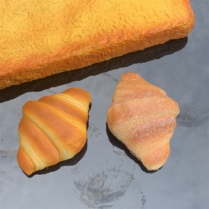 3,1 pouces, 1 pièce, Mignon modèle de pain simulé, Décoration pour la maison et la cuisine, Pains décorés de sucre en poudre, Jouets muraux DIY, Présentoir à croissants - Product Image 5