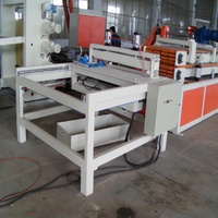 Ligne de production d'extrusion de cadres de porte en WPC d'occasion, machine de fabrication de profilés hautement automatisée avec système à double vis