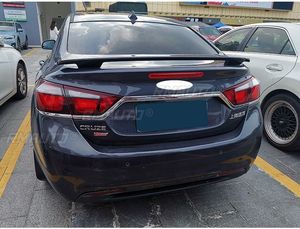 สปอยเลอร์หลังรถยนต์แบบยูนิเวอร์แซล ขนาด 130 ซม. สีดำเงา สำหรับรถแฮทช์แบค ซีดาน และ SUV ชุดแต่งสปอยเลอร์ท้ายรถยนต์ อุปกรณ์ตกแต่งรถยนต์ - Product Image 4