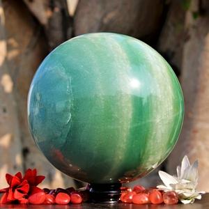 Boule d'aventurine verte naturelle en gros - Pierre sphérique polie et lisse, pierre précieuse d'aventurine pour la méditation, décoration de la maison/du bureau - Product Image 4