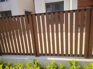 Plaque <span class=keywords><strong>de</strong></span> <span class=keywords><strong>sécurité</strong></span> <span class=keywords><strong>pour</strong></span> <span class=keywords><strong>balcon</strong></span> en aluminium peint à la poudre noire <span class=keywords><strong>Grille</strong></span> <span class=keywords><strong>de</strong></span> clôture <span class=keywords><strong>pour</strong></span> portail <span class=keywords><strong>de</strong></span> jardin Plaque <span class=keywords><strong>de</strong></span> clôture extérieure - Product Image 3