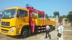 סין 10 גלגלים 6x4 דיזל 245hp DFCV משאית עם 12ton unic מנוף למכירה - Product Image 3