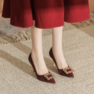 Zapatos de tacón de aguja con punta en pico, de satén, para novia, con decoración de diamantes de imitación, zapatos de boda de tacón alto para mujer - Product Image 3