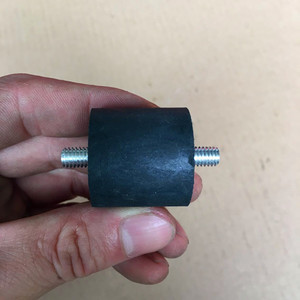 Coussinet amortisseur en caoutchouc fileté M6 pour accessoires de compresseur d'air et de pompe à vide - Product Image 1