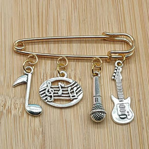 New Fashions Piano Professeur Broche <span class=keywords><strong>Pianiste</strong></span> Cadeau Guitare Notes De Musique Microphone Pendentif Bijoux Faits À La Main Nouvelle Arrivée - Product Image 5