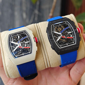 Reloj Deportivo Ligero de Lujo con Forma de Tonel Rm67-02 para Hombre, Automático, Caja de Fibra de Carbono, Esfera de Esqueleto, Cristal de Zafiro - Product Image 3