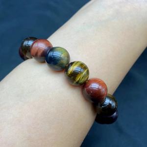 Pulseiras de Pedra Natural Olho de Tigre Arco-Íris por Atacado, Pulseira de Cristal Curativa Charmosa para Homens e Mulheres, Presente de Joias - Product Image 4