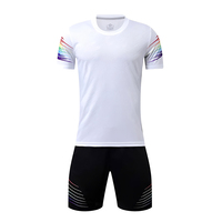 Vêtements de sport, nouvelle arrivée, uniforme de football, vêtements d'équipe, logo personnalisé, couleur, best-seller, unisexe, manches courtes, séchage rapide, en solde