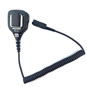 Microphone filaire portable IMPRES GAODAPTT PMMN4058A avec connecteur XLR RSM pour talkie-walkie XPR3300E XPR3500E, certifié IP54 CE - Product Image 2