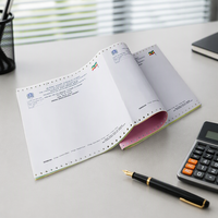 Papier autocopiant NCR perforé personnalisé imprimé en plusieurs couleurs pour les formulaires de factures et de reçus
