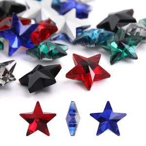 Venta al por mayor de estrellas de cristal de cinco puntas con base puntiaguda, diamantes de agua de cristal de cinco puntas, accesorios de ropa de fábrica - Product Image 2