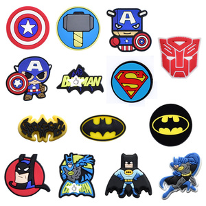 Breloques pour sabots pour enfants, Captain <span class=keywords><strong>Batman</strong></span> <span class=keywords><strong>Superman</strong></span> Logo, breloques pour chaussures en PVC, accessoires en caoutchouc, décoration de chaussures - Product Image 4