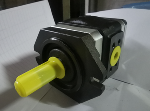 Pompe à engrenages hydraulique IPH-2A-6.5-LT-4335A235A IPH-3B-13 IPH-4B-25 IPH-6A-100 pour machines de construction miniatures auxiliaires - Product Image 1