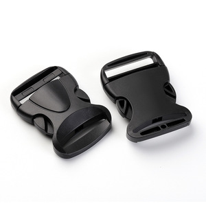 Boucle en nylon plastique noir 38 mm, sangle réglable, attache pour accessoires de sac à dos - Product Image 1