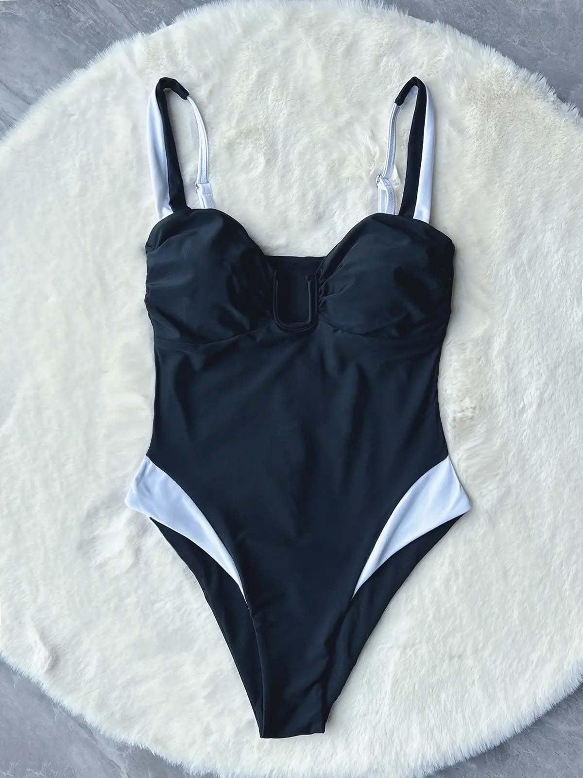 JSN 2024 New bathing suit black and white classical swim wear push up bikini swimwear women one piece swimsuit