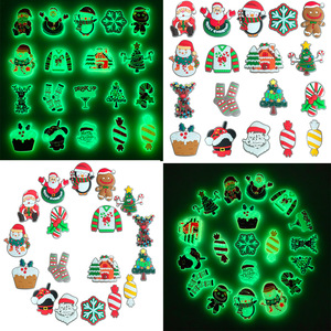 Breloques de chaussures en caoutchouc souple fluorescentes de Noël, motifs variés, pour décoration de <span class=keywords><strong>sabots</strong></span> DIY – Vente chaude - Product Image 2