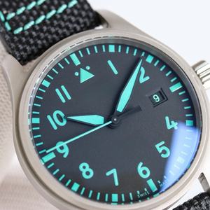 Montres de haute qualité en promotion : Montres mécaniques tendance au design mode avec calendrier et cadran vert - Product Image 4