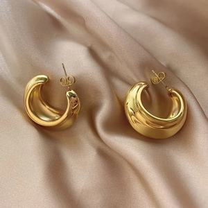 Pendientes de Aro Gruesos Irregulares de Inspire Jewelry, Aros Texturizados Estilo <span class=keywords><strong>Fulani</strong></span>, Pendientes Gruesos de Moda, Regalo para Ella - Product Image 2