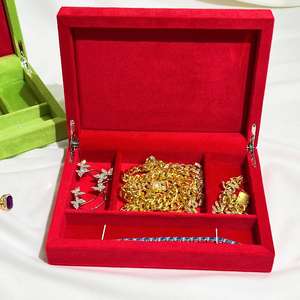 FORTE - Caja de Regalo de Terciopelo Personalizada de Alta Calidad para Joyería, Anillos y Collares, Personalizada con Logotipo - Product Image 4