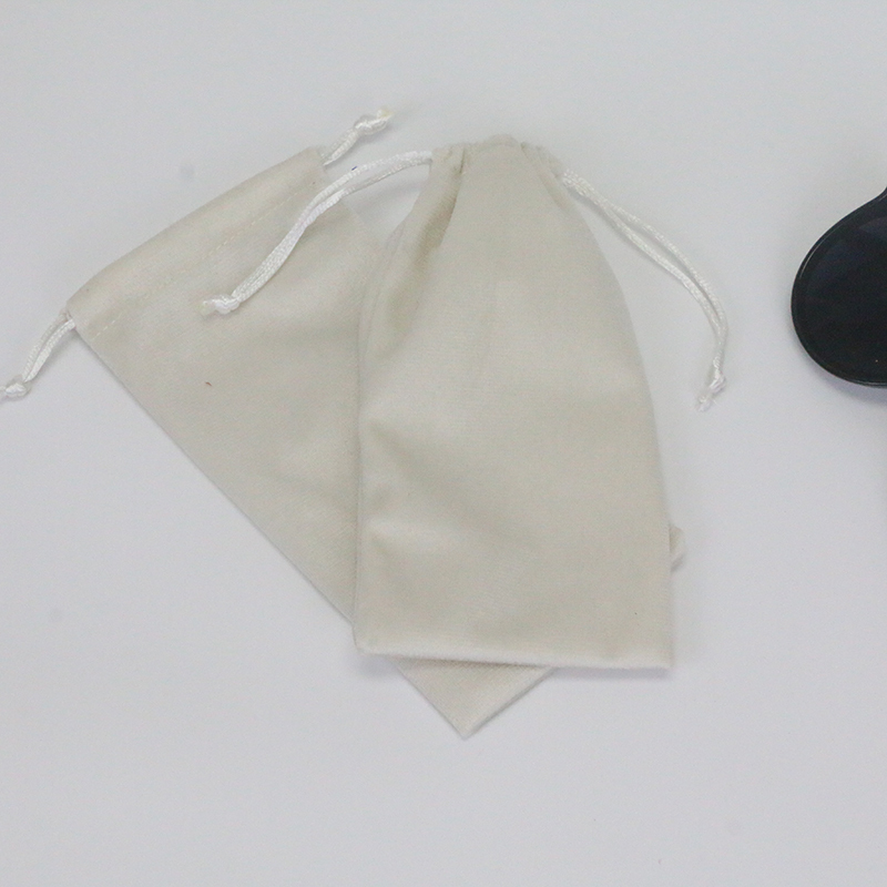 Portable Eyeglass Case Slanted Pocket Dustproof