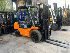 Utilisé pour les mini chariots élévateurs à moteur diesel de 3 tonnes avec déplacement latéral FD30 FD50 FD100 - Product Image 6