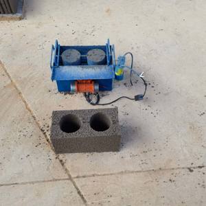 Venta caliente nueva máquina eléctrica portátil para hacer bloques de cemento moldes máquina para hacer bloques de hormigón - Product Image 1