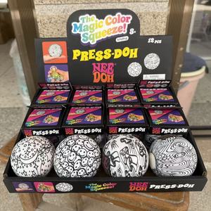 Jouet sensoriel anti-stress créatif à presser, motif visage de bande dessinée noir et blanc, champignon, étoile, Needoh - Product Image 1