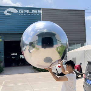 Pallone Gonfiabile Gigante a Specchio Argentato Riflettente per Festival, Spettacoli, Discoteche, Decorazioni Interne - Product Image 1